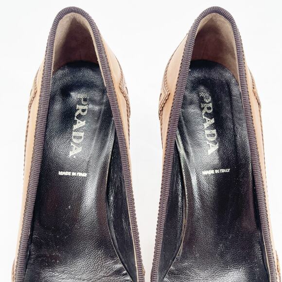 Vintage Prada Brown Leather Bow Trim Brogue Pointed Toe Mid Heel Pumps 36.5 - Picture 7 of 11